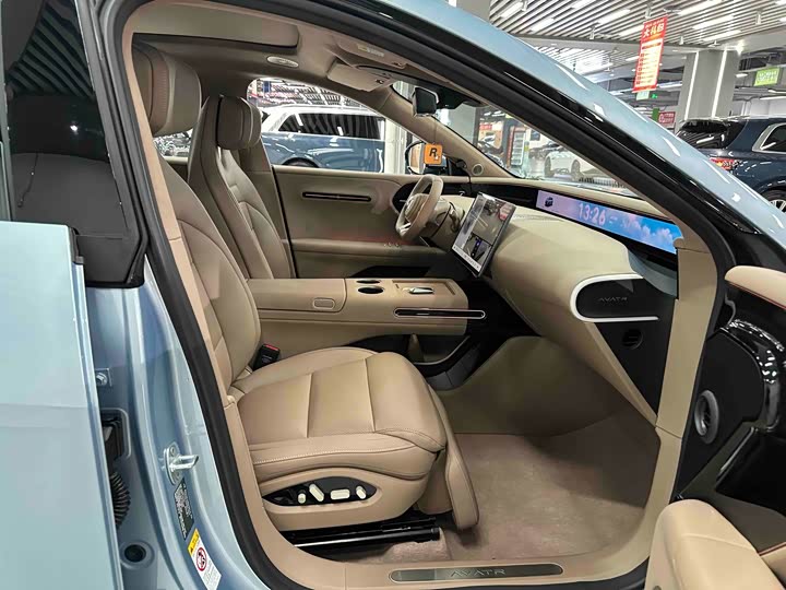 Фото 9 - Avatr 07