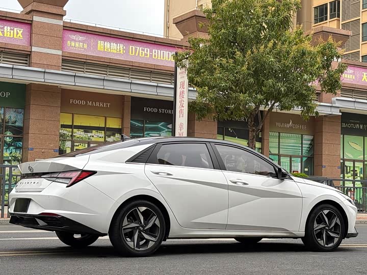 Фото 4 - Hyundai Elantra N line