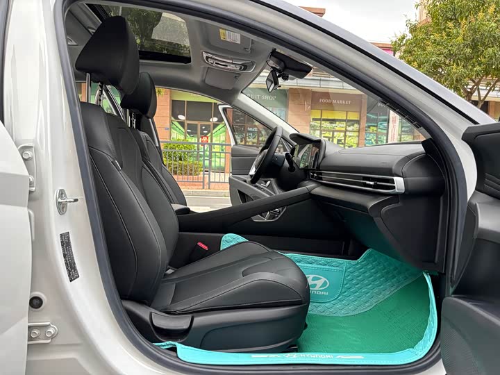 Фото 7 - Hyundai Elantra N line