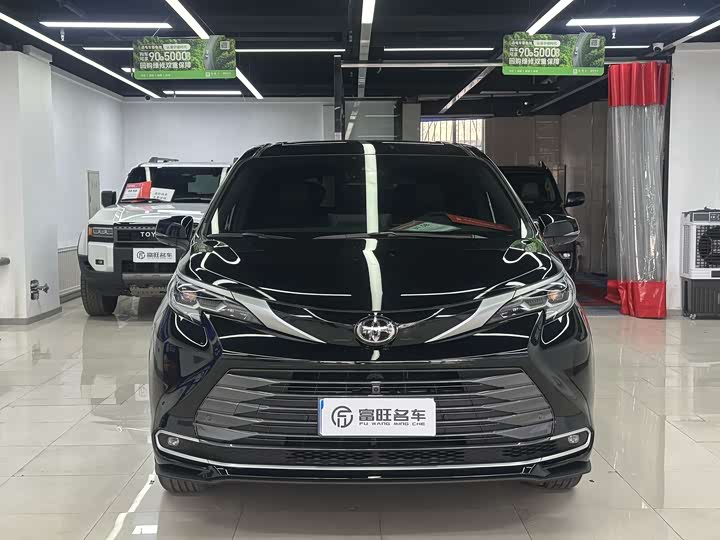 Фото 3 - Toyota Sienna