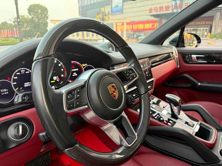 Фото 5 - Porsche Cayenne Hybrid