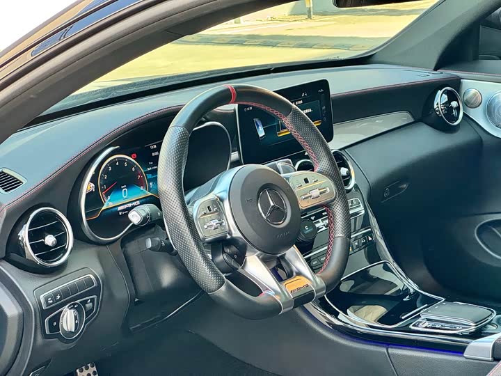 Фото 6 - Mercedes-Benz C-Class AMG