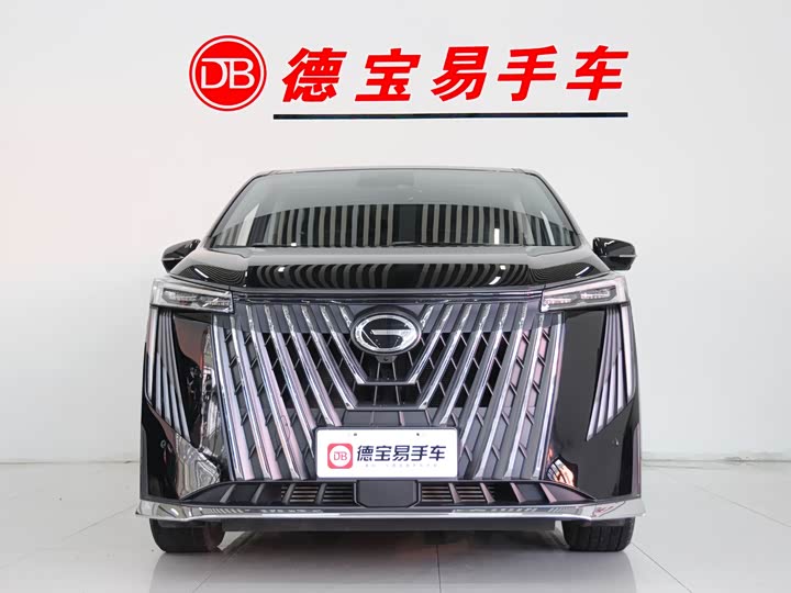 Фото 2 - GAC Trumpchi M8
