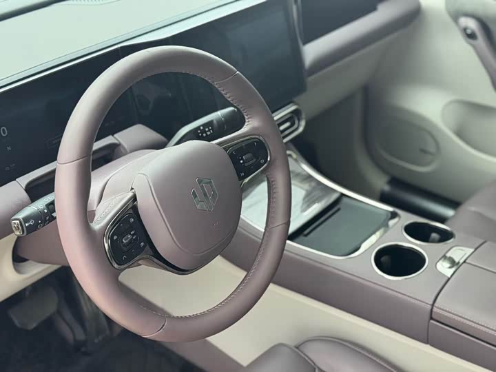 Фото 7 - Leapmotor C11