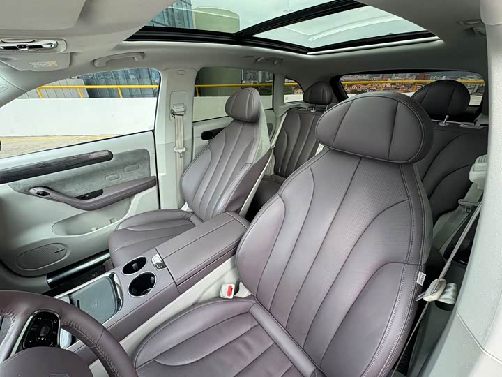 Фото 9 - Leapmotor C11