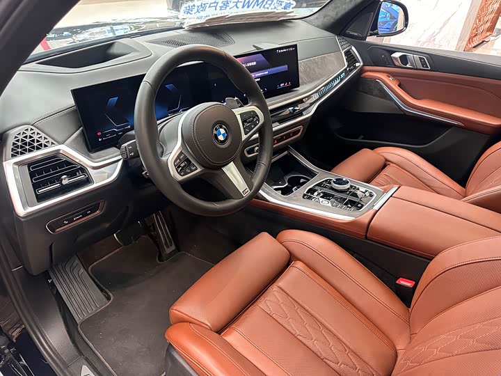 Фото 3 - BMW X7