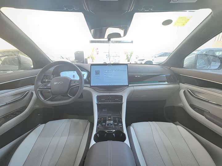 Фото 8 - BYD Song Plus Hybrid/EV