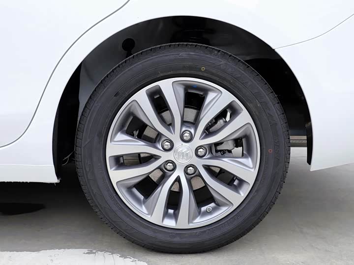 Фото 9 - Buick Excelle GT