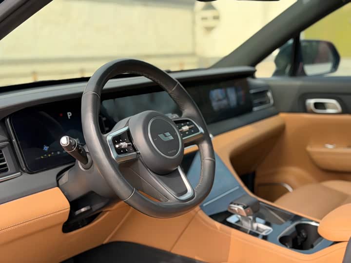 Фото 4 - LiXiang One