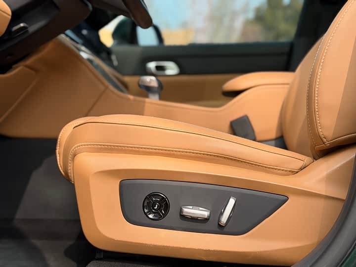 Фото 5 - LiXiang One