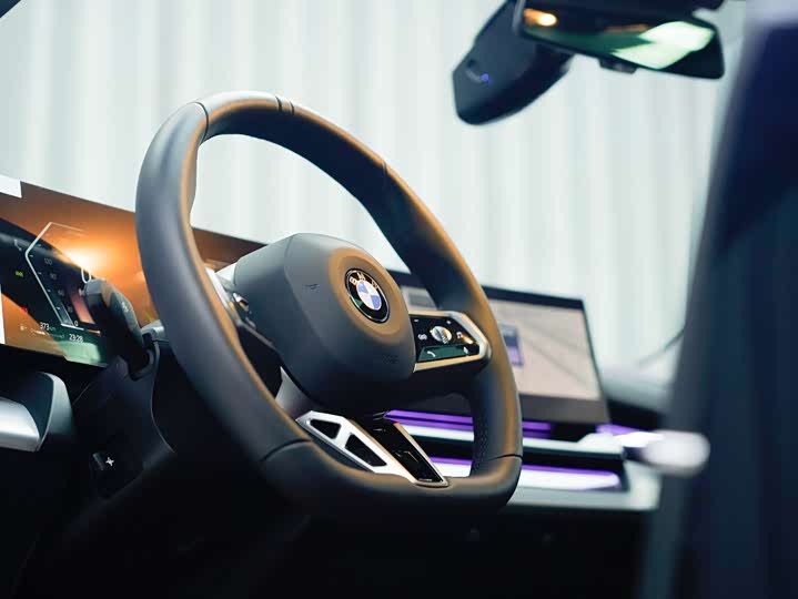 Фото 9 - BMW 5 Series