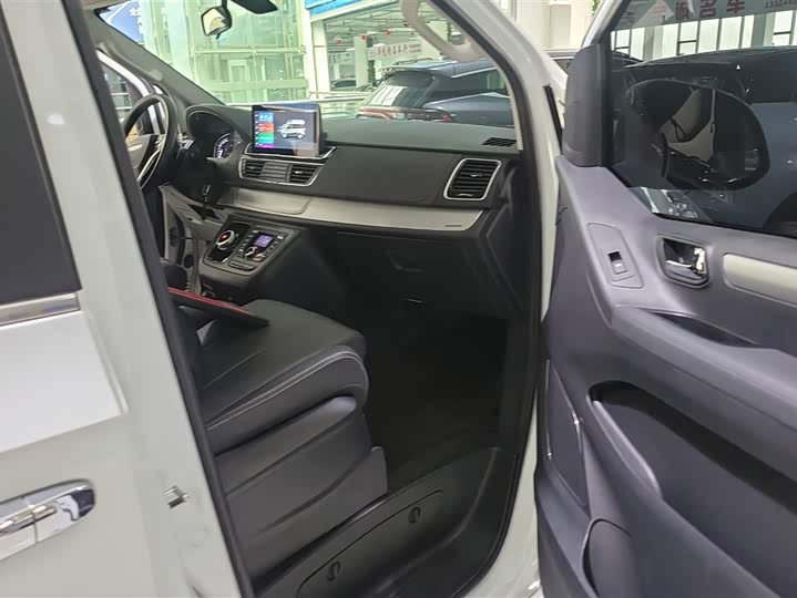 Фото 8 - Maxus G20