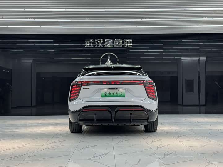 Фото 5 - HiPhi X