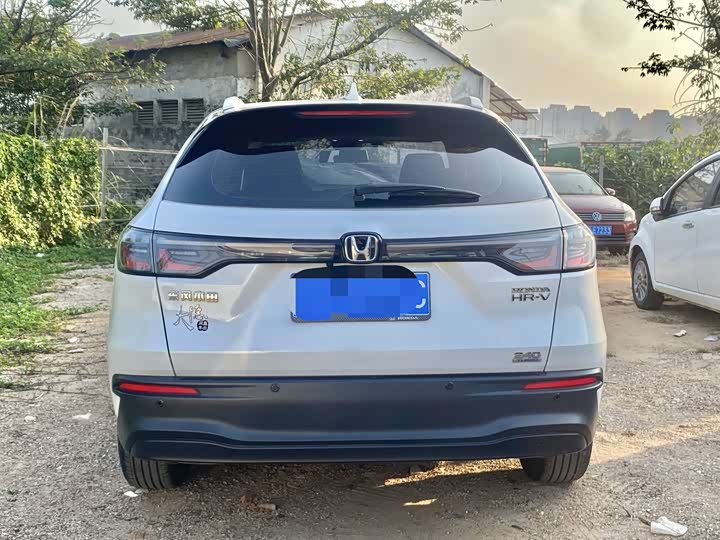 Фото 8 - Honda HR-V