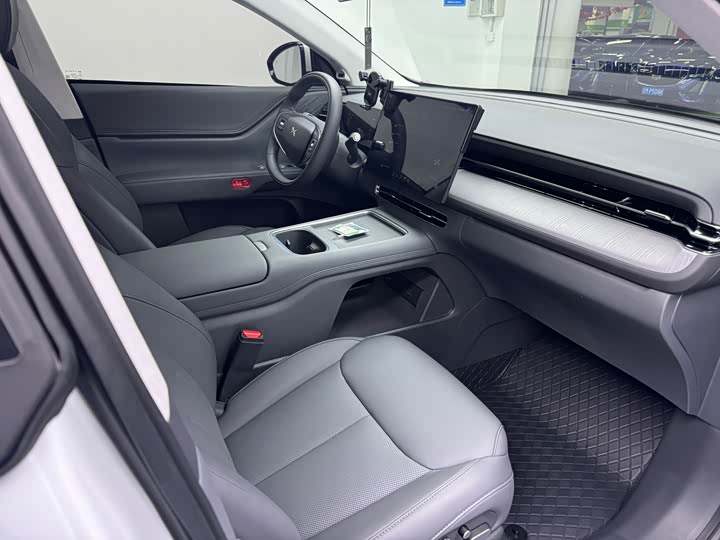 Фото 9 - XPeng G6