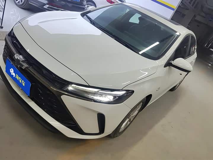 Фото 1 - Chevrolet Monza