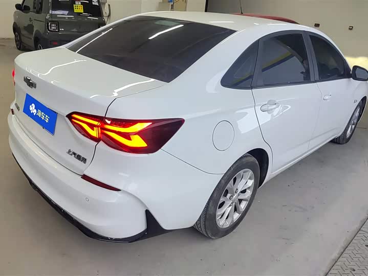 Фото 3 - Chevrolet Monza