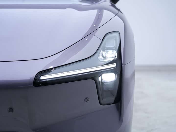 Фото 2 - XPeng Mona M03