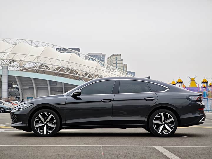 Фото 6 - Volkswagen Lamando L