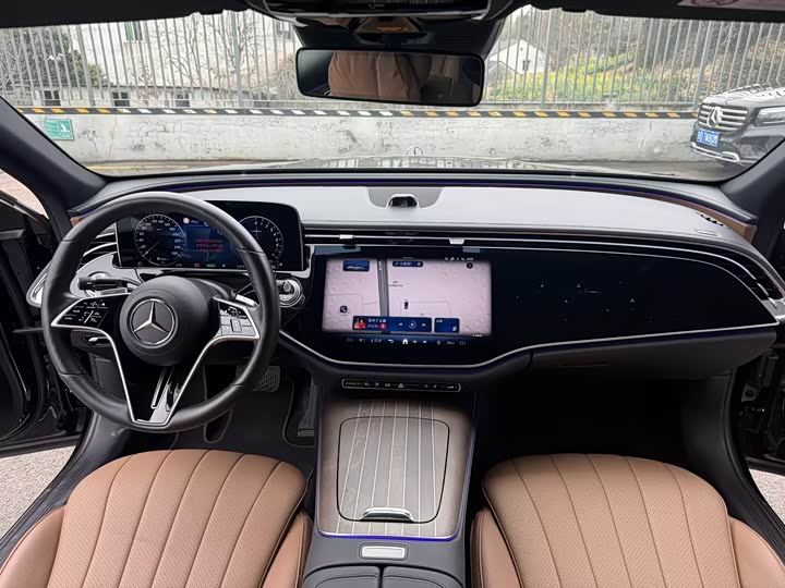 Фото 8 - Mercedes-Benz E-Class Hybrid