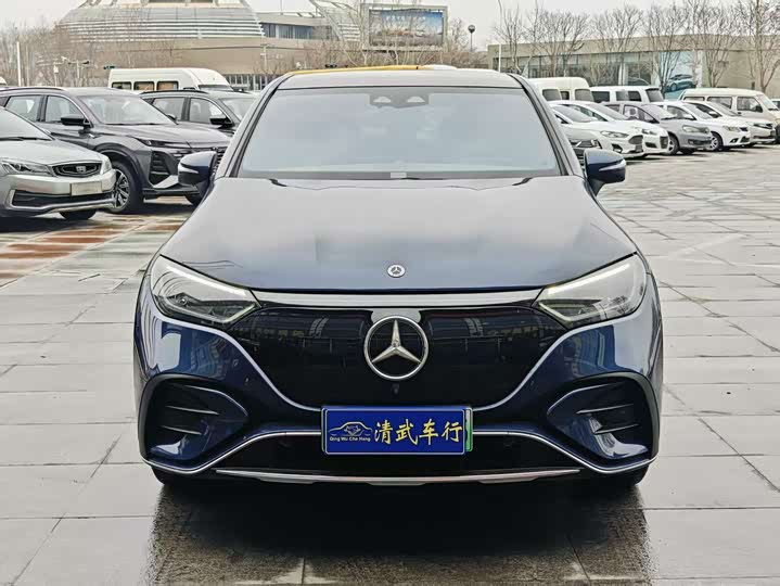Фото 2 - Mercedes-Benz EQE SUV