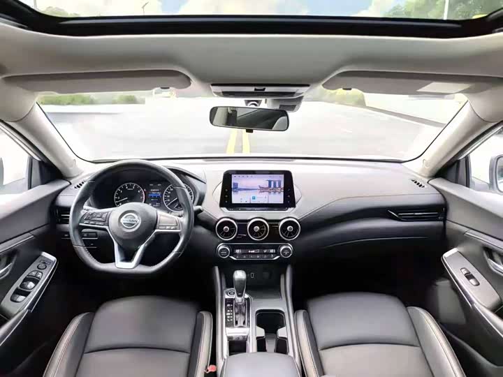 Фото 8 - Nissan Sylphy