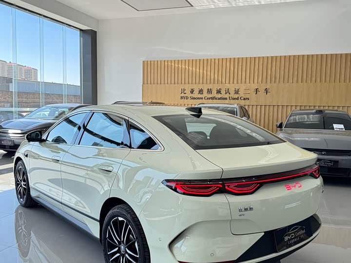 Фото 4 - BYD Qin L