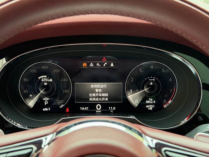 Фото 8 - Bentley Bentayga