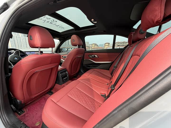 Фото 8 - BMW 3 Series