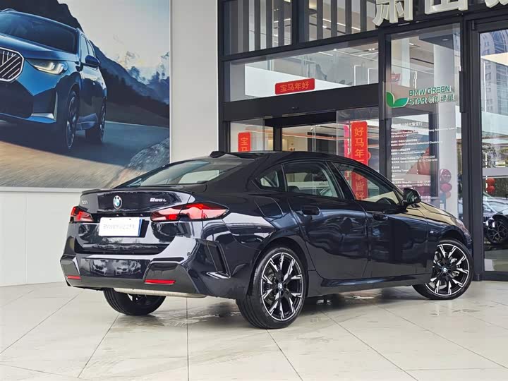 Фото 3 - BMW 2 Series