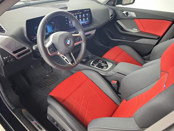 Фото 8 - BMW 2 Series