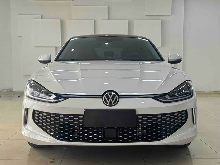 Фото 2 - Volkswagen Lamando L