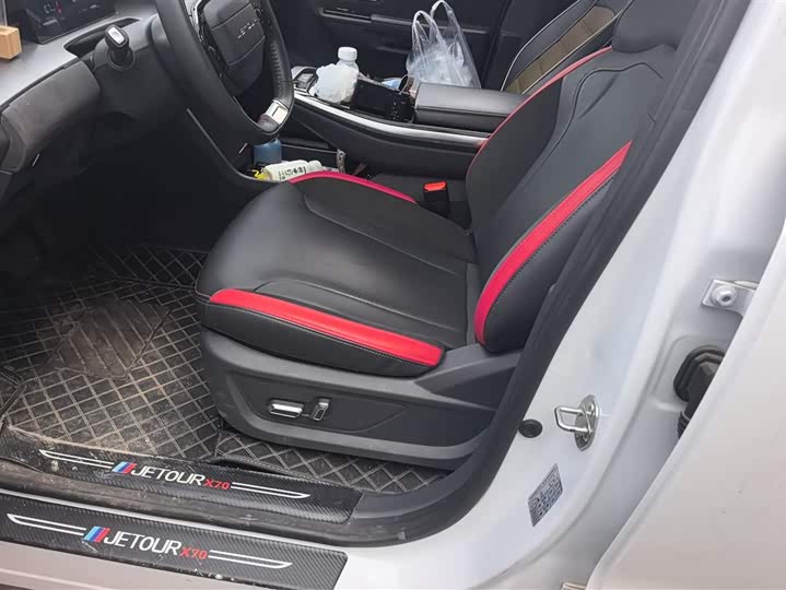 Фото 9 - Jetour Dashing