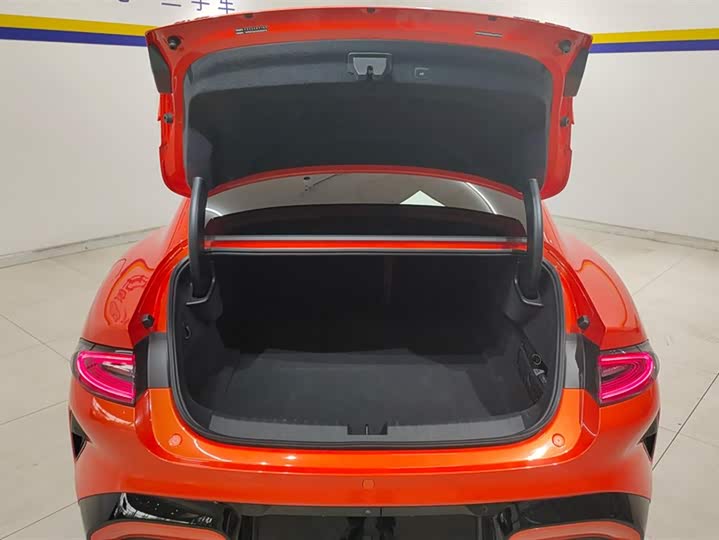 Фото 4 - Xiaomi SU7