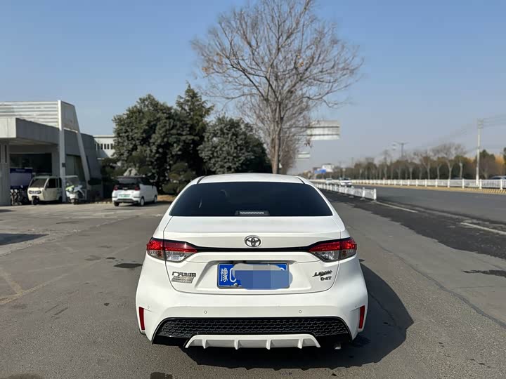 Фото 4 - Toyota Levin