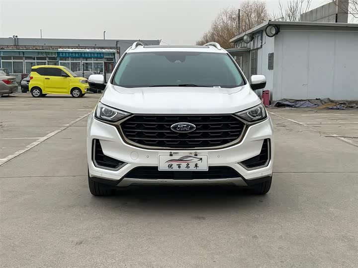 Фото 2 - Ford Edge