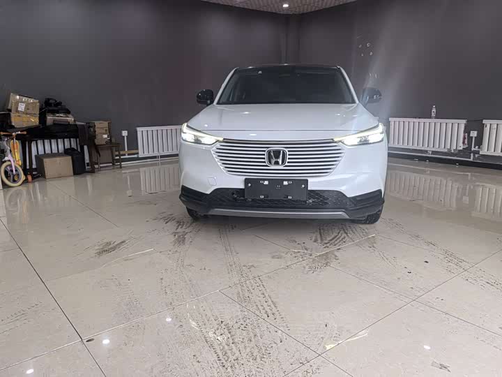 Фото 2 - Honda Vezel