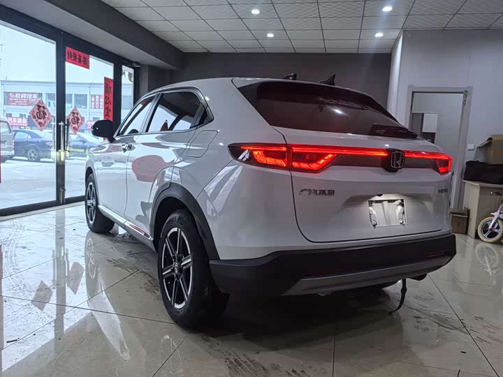 Фото 5 - Honda Vezel