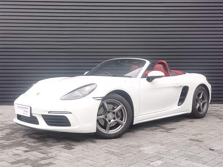 Photo 4 - Porsche 718