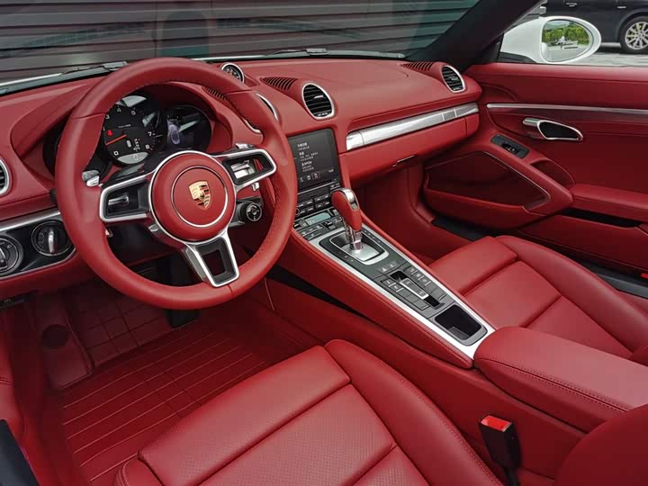 Photo 7 - Porsche 718