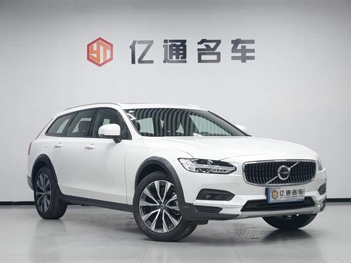 Фото 3 - Volvo V90
