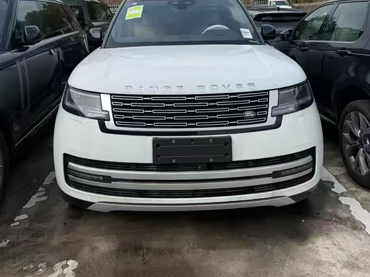 Photo 1 - Land Rover Range Rover