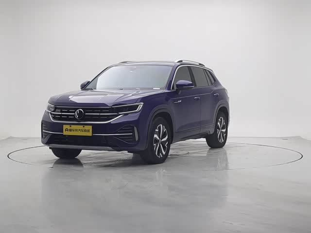 Фото 1 - Volkswagen Tayron GTE Hybrid