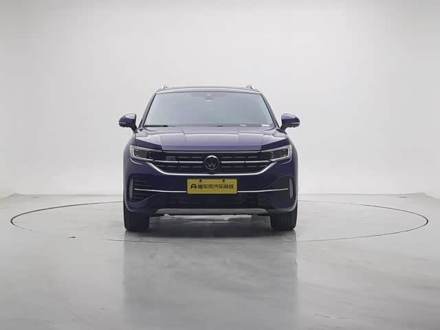 Фото 2 - Volkswagen Tayron GTE Hybrid