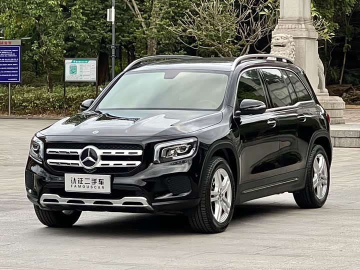 Фото 1 - Mercedes-Benz GLB-Class
