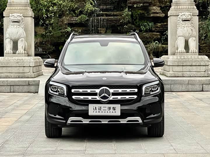 Фото 2 - Mercedes-Benz GLB-Class