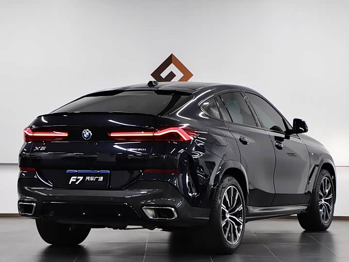 Фото 6 - BMW X6