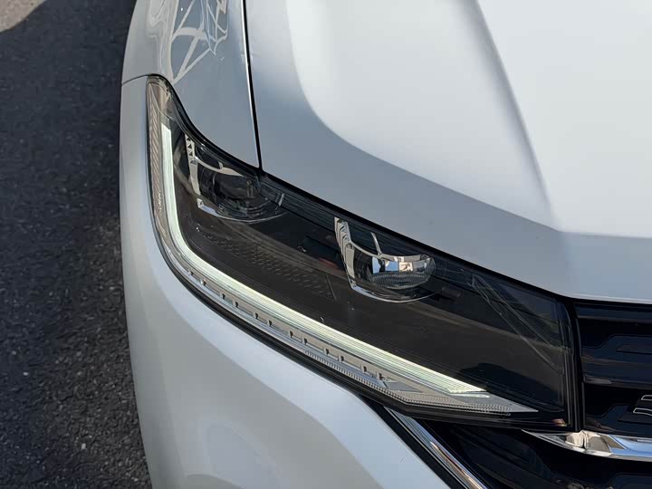 Фото 3 - Volkswagen Tacqua