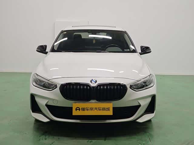 Фото 2 - BMW 1 Series