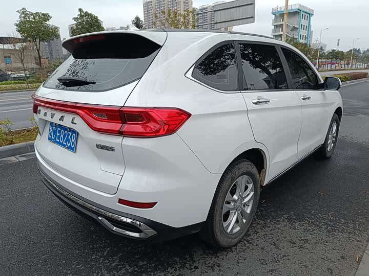 Photo 4 - Haval M6